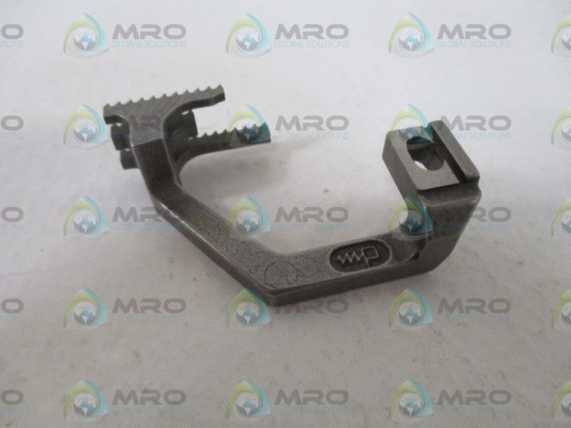 PEGASUS CORP. 277330-16 FEEDER DIFF FEED DOG * NEW IN A BAG *