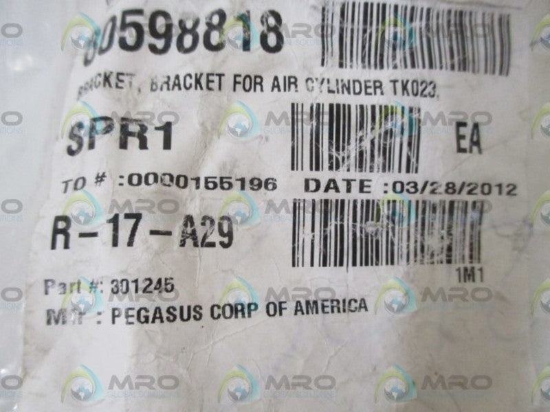 LOT OF 11 PEGASUS CORP. 301245 BRACKET FOR AIR CYLINDER *NEW IN A BAG*