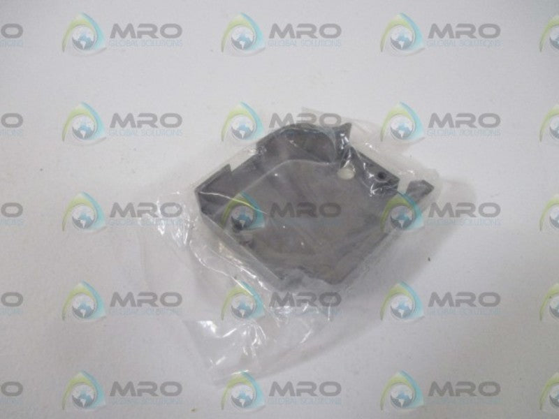 EASTMAN 53C11-72 COVER * NEW  NO BOX *
