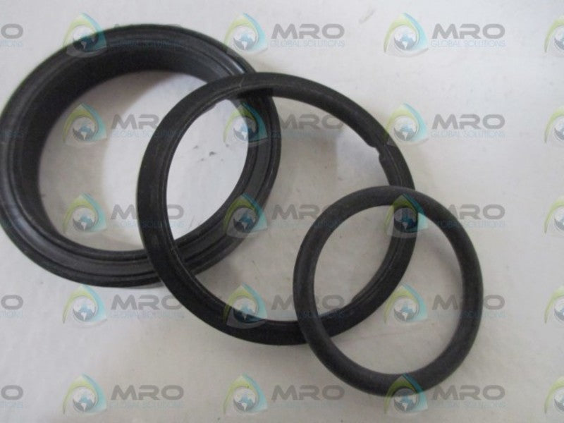 VROOM ENGR & MFG INC. 70V1222 SEAL KIT * NEW IN A BAG *