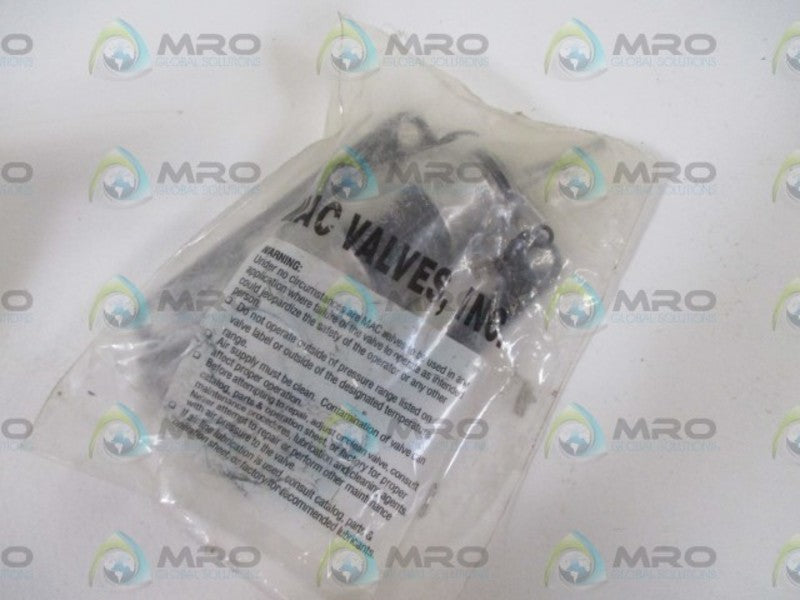 MAC 910493 KIT * NEW IN A FACTORY BAG *