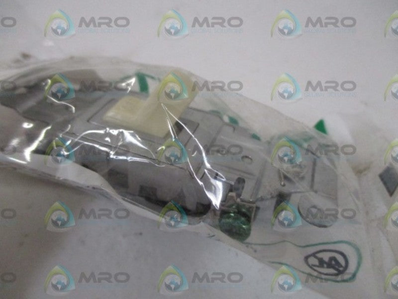 BRYANT CS120-BI AC SWITH SINGLE POLE * NEW IN A FACTORY BAG *