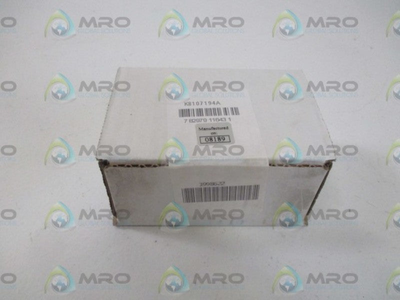 FEDERAL SIGNAL K8107194A LIGHT BULDS * FACTORY SEALED *