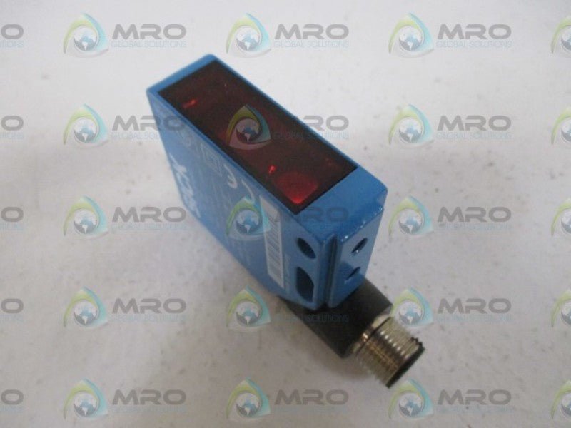 SICK WT12-2P440 PHOTOELECTRIC SENSOR *NEW IN BOX*