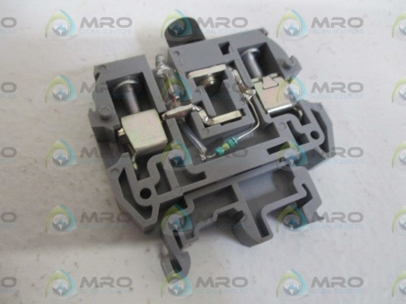 LOT OF 25 ENTRELEC MB10/12.SFL TERMINAL BLOCK *NEW IN BOX*