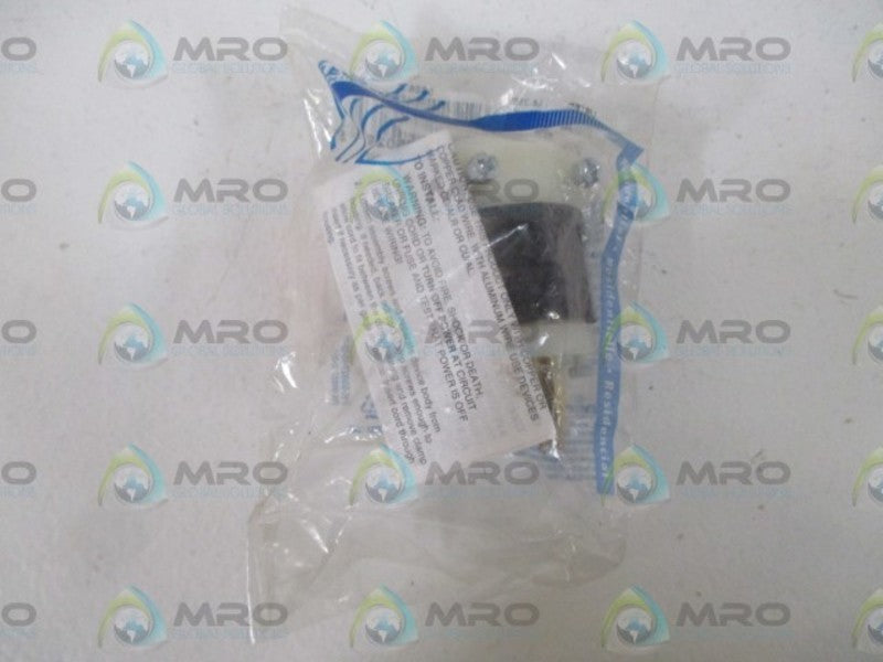 LOT OF 5 LEVTION 5666-C PLUG *NEW IN A FACTORY BAG*