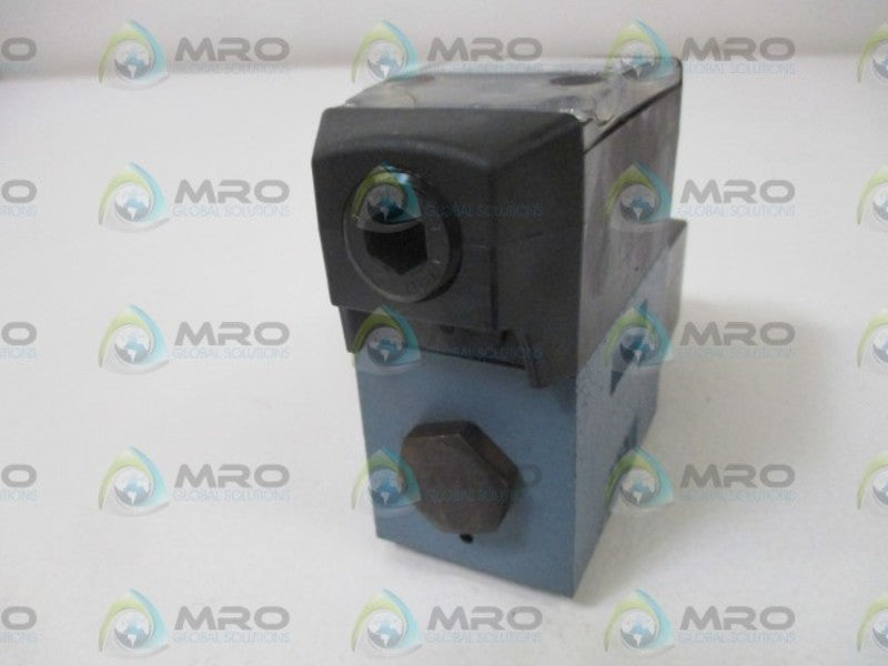 CONTINENTAL HYDRAULIC VSD03M-5L-GB-60L-A DIRECTIONAL VALVE*NEW NO BOX*