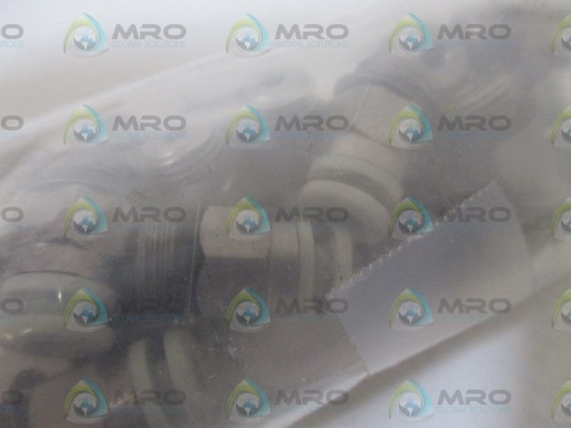 LOT OF 18 SMC KQ2H04-U01-X2 CONNECTOR *NEW IN A BAG*