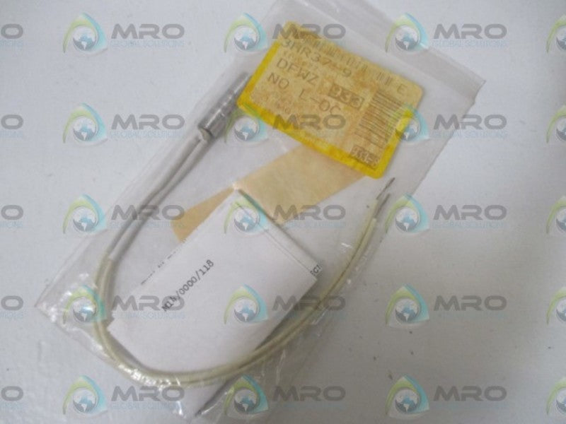 LOT OF 2 VULCAN 3HR37 HEATER CARTRIDGE *NEW IN A BAG*