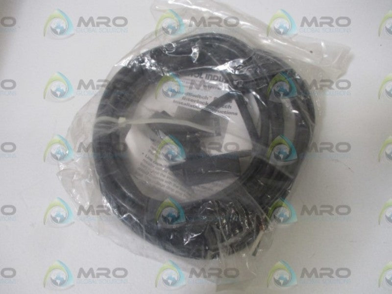 SENTROL INDUSTRIAL 115-8Y-12K-SER25 GUARD SWITCH * NEW IN A BAG *