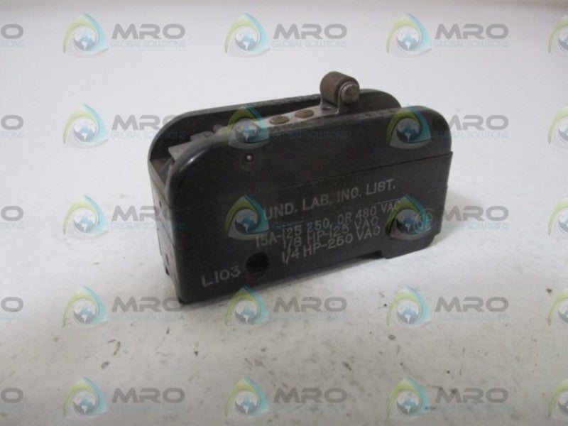 LOT OF 2 MICROSWITCH BZ-1RW420 LIMIT SWITCH *USED*