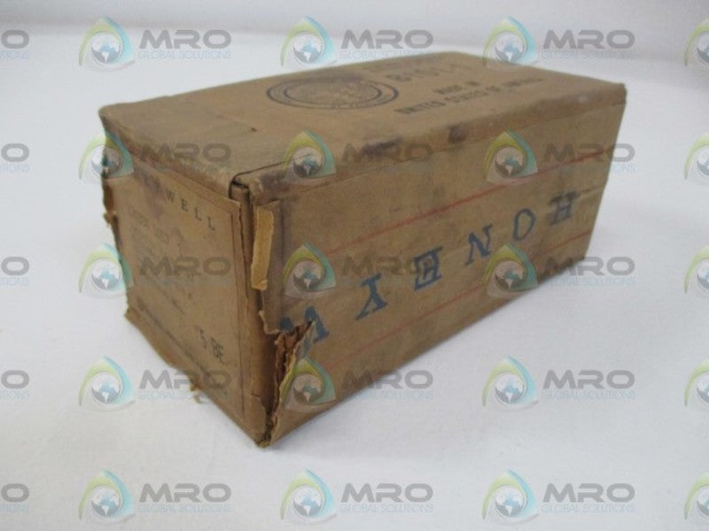 HONEYWELL L7033A1017 INSERTION THERMOSTAT * FACTORY SEALED *