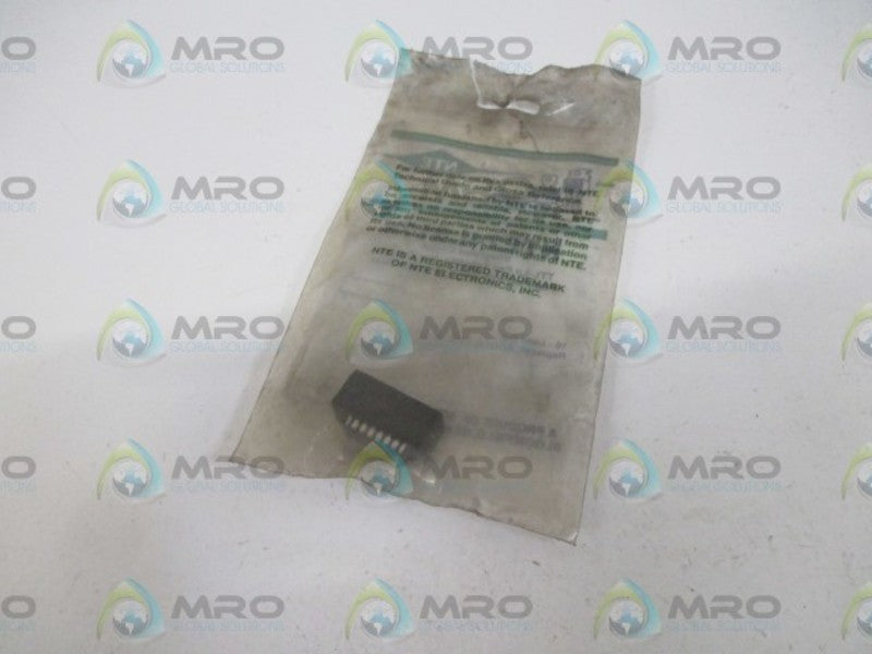 LOT OF 10 NTE NTE74LS174 INTERGRATED CIRCUIT *NEW IN A FACTORY BAG*
