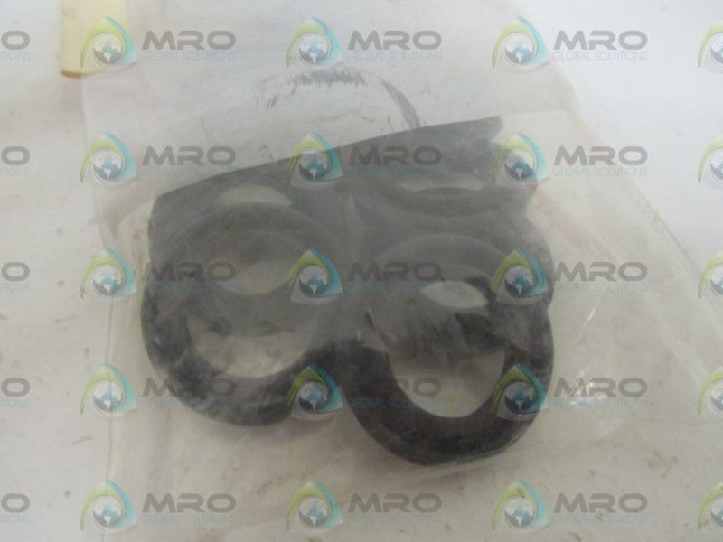LOT OF 20 FILBCI110SEL5CO LIP SEAL *NEW IN A BAG*