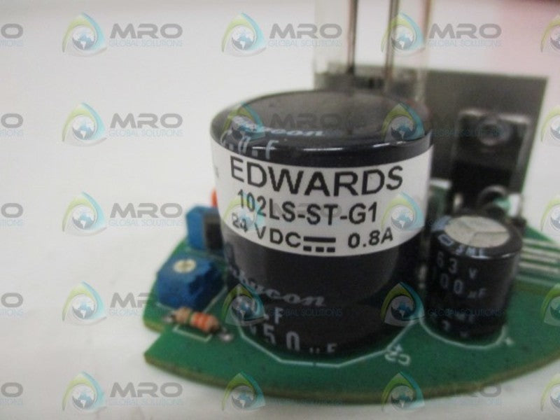 EDWARDS 102LS-ST-G1 STROB LIGHT SOURCE * NEW NO BOX *