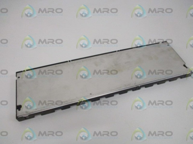 GE FANUC IC693CPU321J PROGRAMMABLE CONTROLLER WITH BASE * NEW *