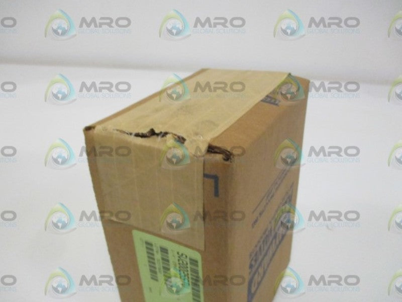 HAYWARD SV20025STV BALL VALVE 1/4" CPVC * FACTORY SEALED *