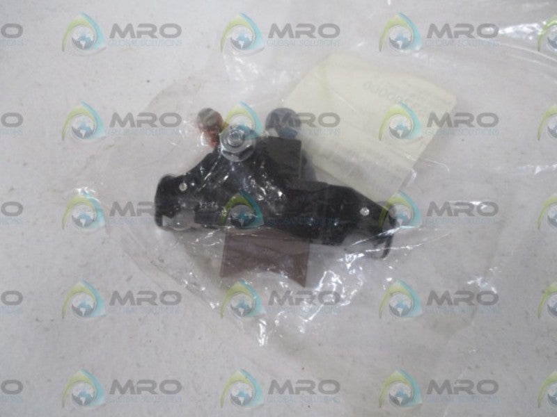 DANIEL WOODHEAD 6053700000 BRUSH & HOLDER ASSEMBLY * NEW IN A FACTORY BAG *