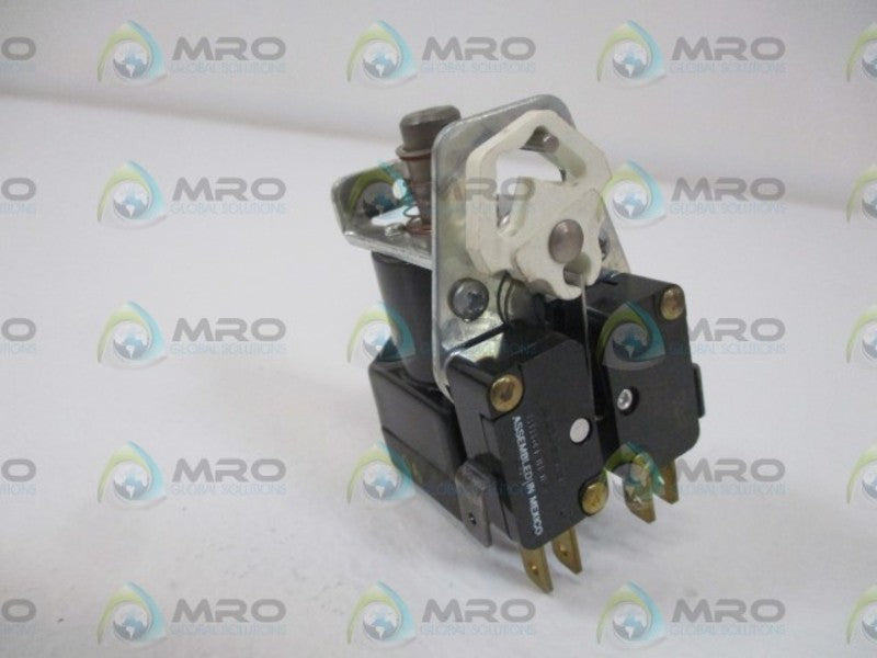 PHILIPS ECG RLY7645 RELAY * NEW OUT OF A  BOX *