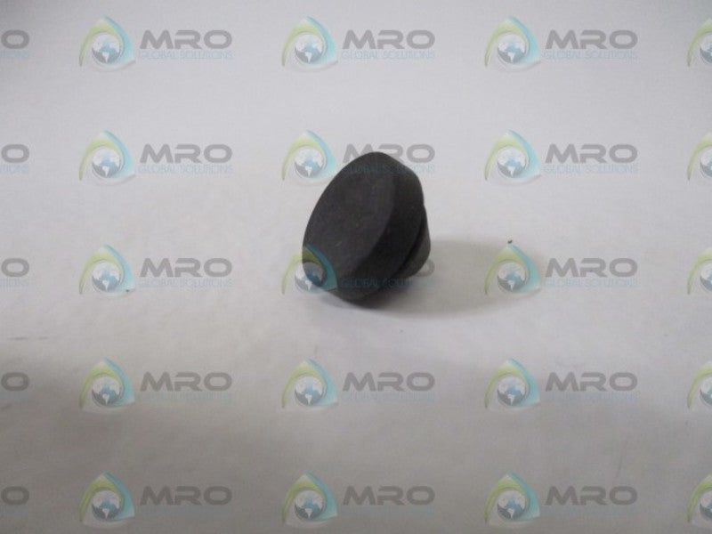 LOT OF 13 AUTOMATED 2556A3 BUMPER, RUBBER, BUTTON *NEW IN A BAG*