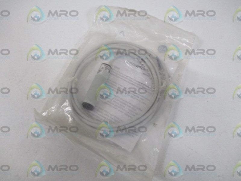 ALLEN BRADLEY 42CA-E1EZB-A2 SER.B SWITCH (NO RINGS) * NEW IN A FACTORY BAG *