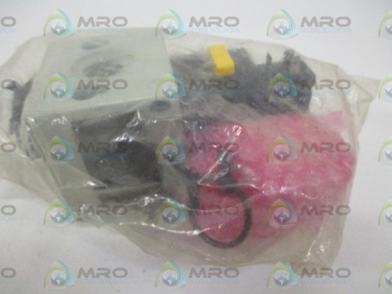 NUMATICS S32C-04BEG SOLENOID VALVE * NEW IN A BAG *