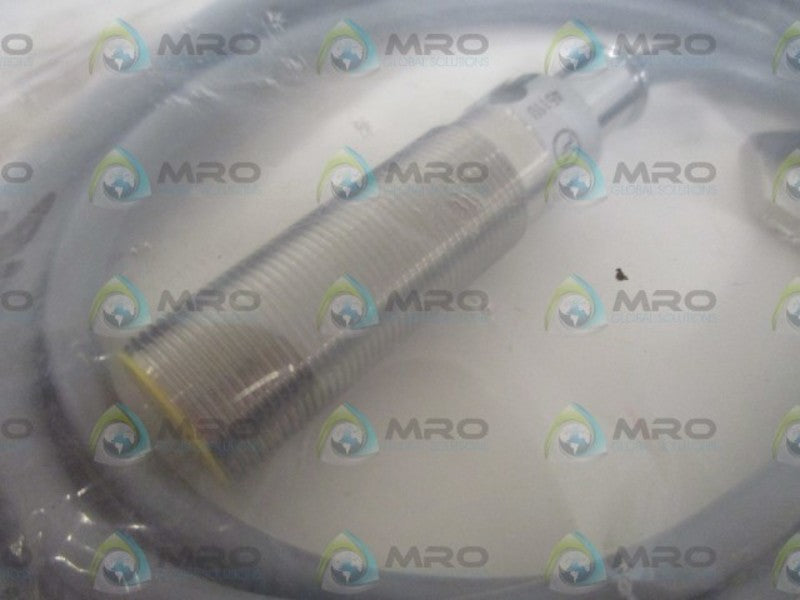 TURCK BI8-M18T-AP6X PROXIMITY SENSOR * NEW IN A FACTORY BAG *