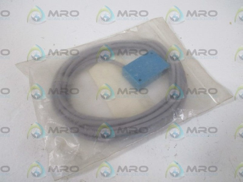 ADVANCE CONTROLS INC, Q4002A-A2L2 PROXIMITY SWITCH * NEW IN A BAG *