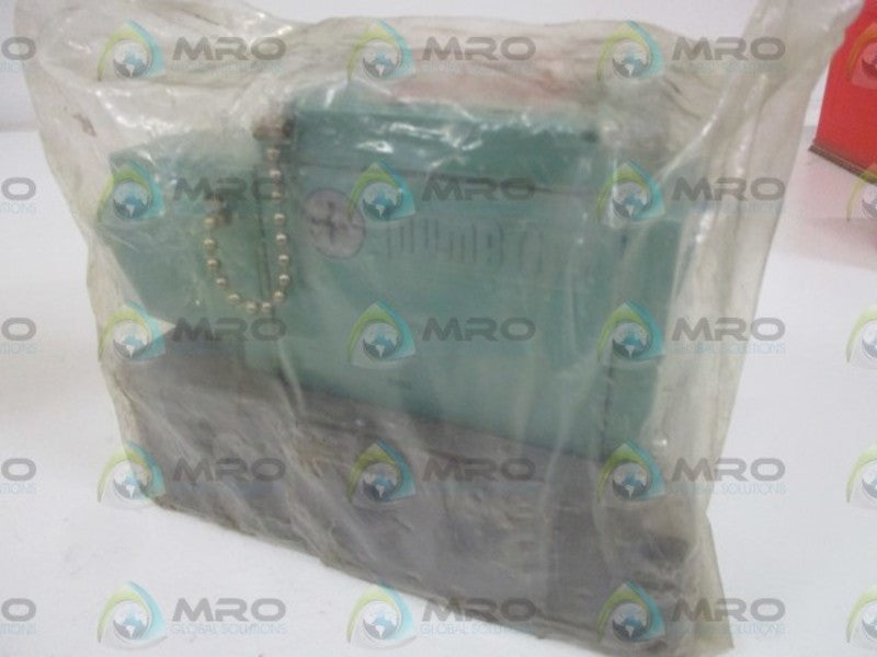 NUMATICS 34SAD43BO023K30 SOLENOID VALVE * NEW IN A BAG *