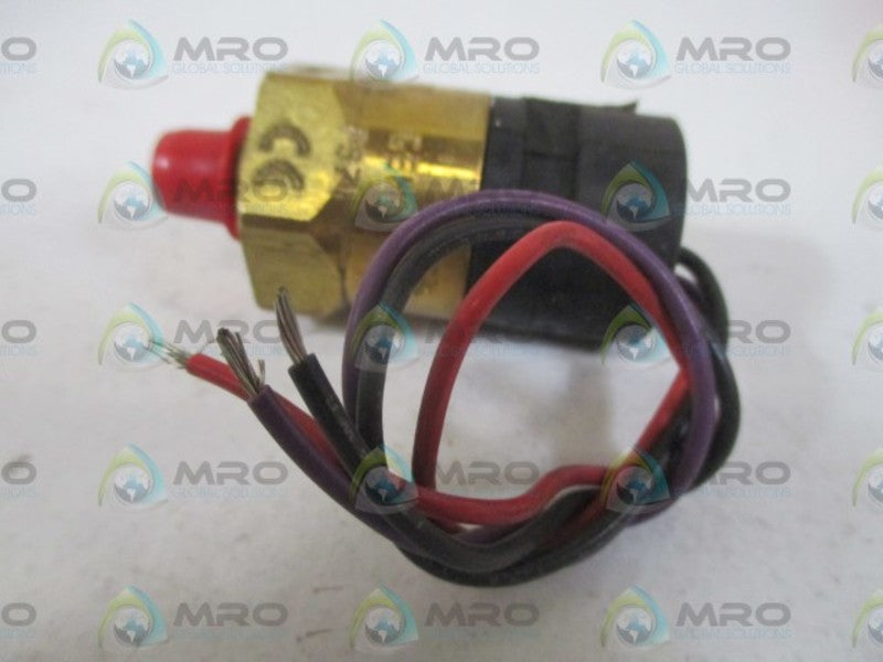 POSI-FLATE 1101357 PRESSURE SWITCH * NEW OUT OF A  BOX *