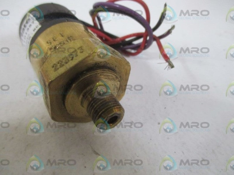 POSI-FLATE 1101357 PRESSURE SWITCH * NEW OUT OF A  BOX *