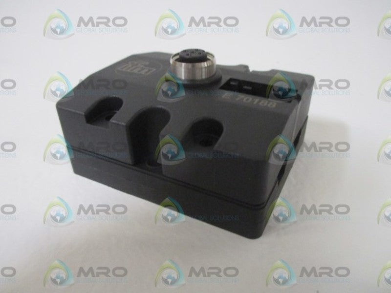 IFM EFECTOR E70188 FLAT CABLE ADAPTER * NEW IN FACTORY BAG *