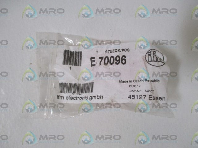 IFM EFECTOR E70096 INSULATION DISPLACEMENT CONNECTOR * NEW IN FACTORY BAG *
