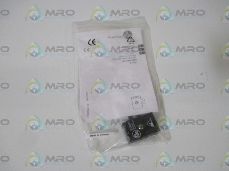 IFM EFECTOR E70381 FC SPLITTER * NEW IN FACTORY BAG *