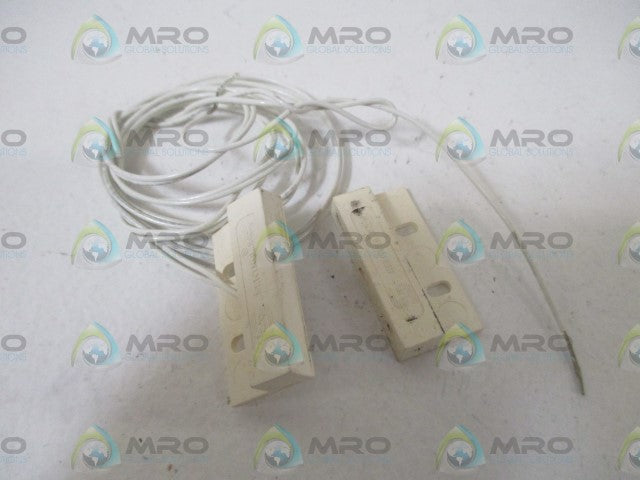 SENTROL 104-1U-03V SAFETY INTERLOCK SWITCH * NEW NO BOX *