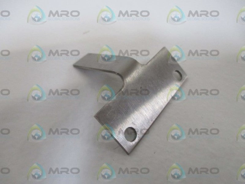 LOT OF 14 6003013 BRACKET *NEW IN A BAG*