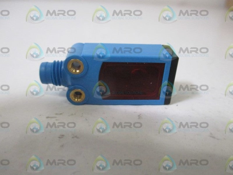 SICK WL4-3P2130 RETRO-REFLECTIVE SENSOR *NEW NO BOX*