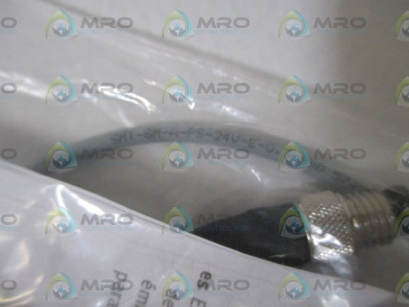 FESTO SMT-8M-A-PS-24V-E-0.3-M8D PROXIMITY SWITCH * NEW IN A FACTORY BAG *