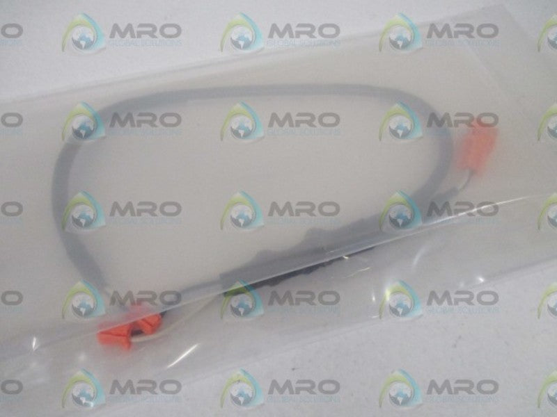 MITSUBISHI MR-BT6V2CBL03M CABLE * NEW IN A BAG *