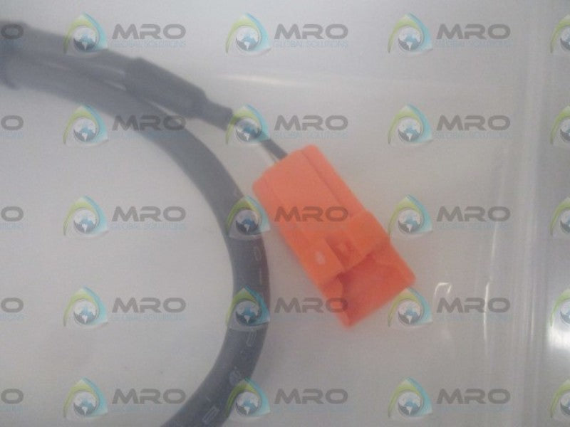 MITSUBISHI MR-BT6V2CBL03M CABLE * NEW IN A BAG *