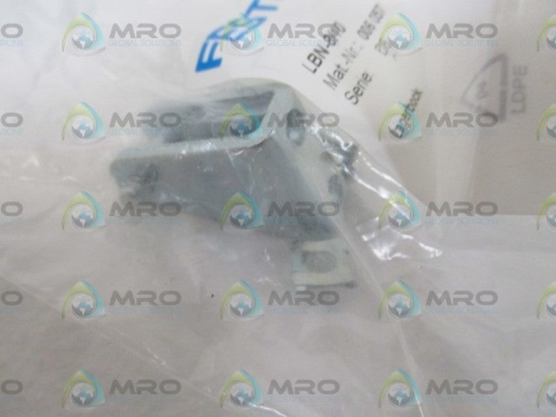 FESTO LBN-8/10 CLEVIS FOOT FOR MOUNTING * NEW IN A FACTORY BAG *