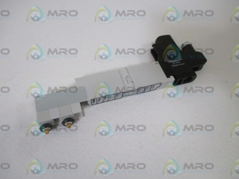 FESTO VMPA1-B8-R1C2-C-10 REGULATOR PLATE *NEW NO BOX*
