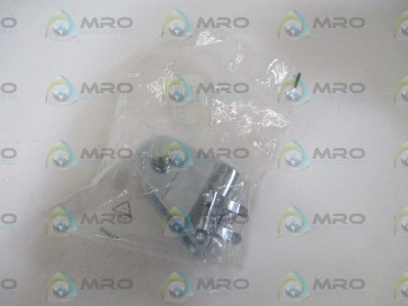 FESTO LBN-20/25 CLEVIS FOOT MOUNTING * NEW IN FACTORY BAG *