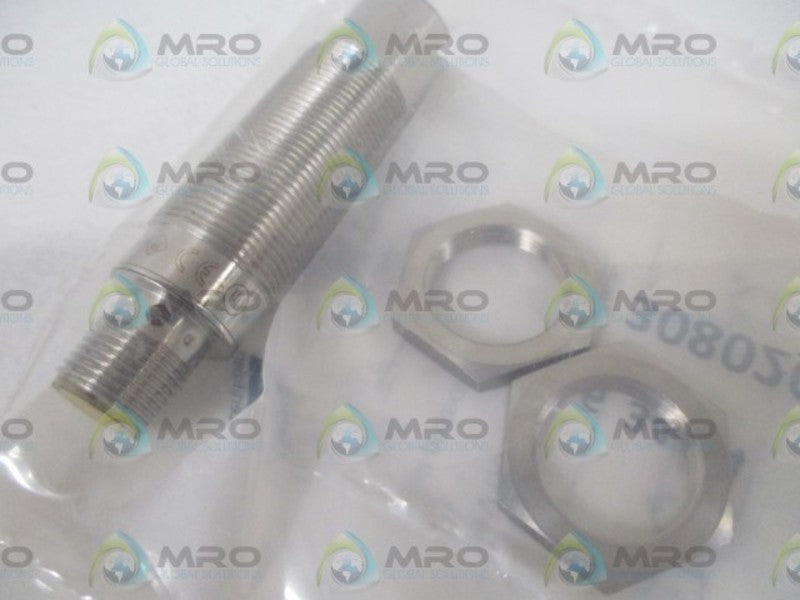 IFM EFECTOR IGT249 INDUCTIVE PROXIMITY SENSOR * NEW IN A FACTORY BAG *