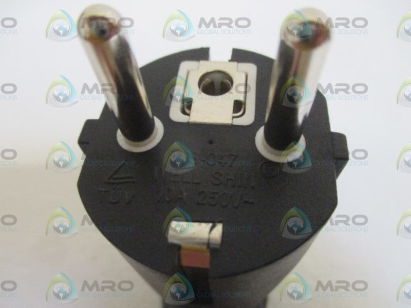 WELL SHIN WS-047 POWER SUPPLY ADAPTER *NEW NO BOX*