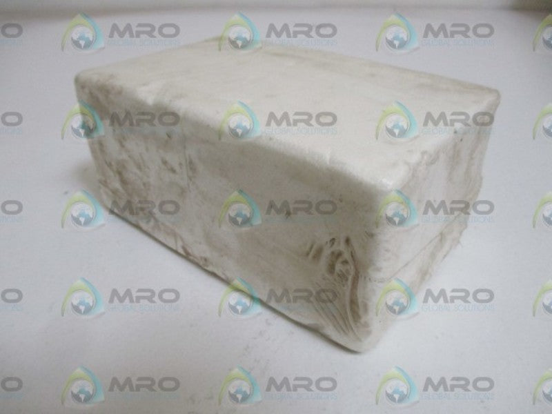 GE FANUC IC670CHS001E I/O TERM BLOCK * ORIGINAL PACKAGE *