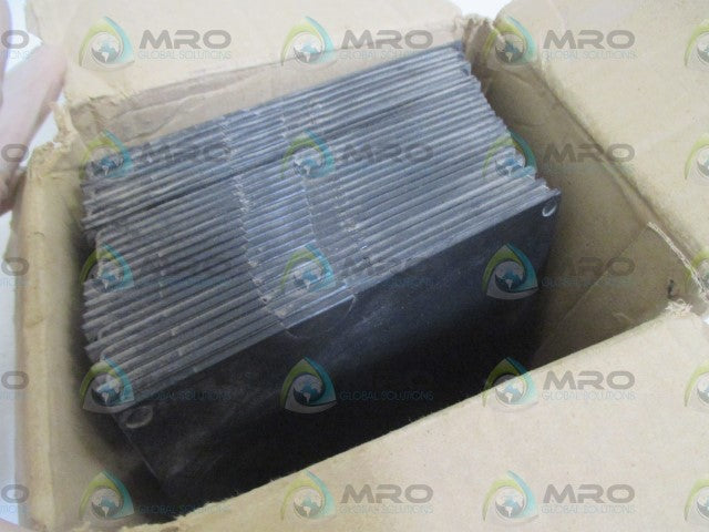 LOT OF 26 GLOBAL 500938 *NEW IN BOX*