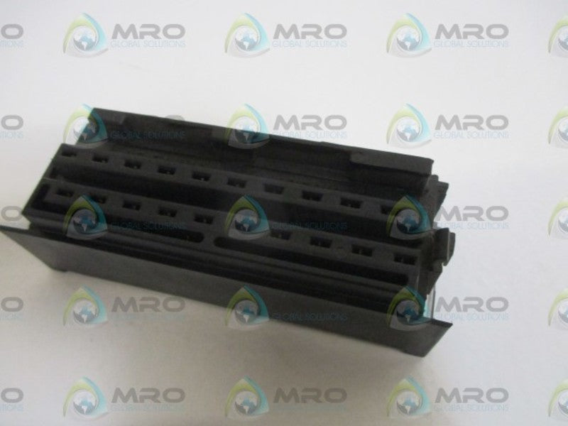 GE FANUC AGL223 I/O TERMINAL BLOCK  NSNP
