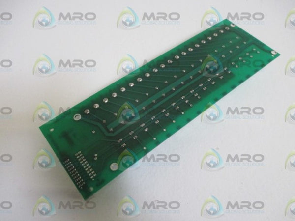 FOXBORO AT008SY  SOLID STATE RELAY CARD  NSNP