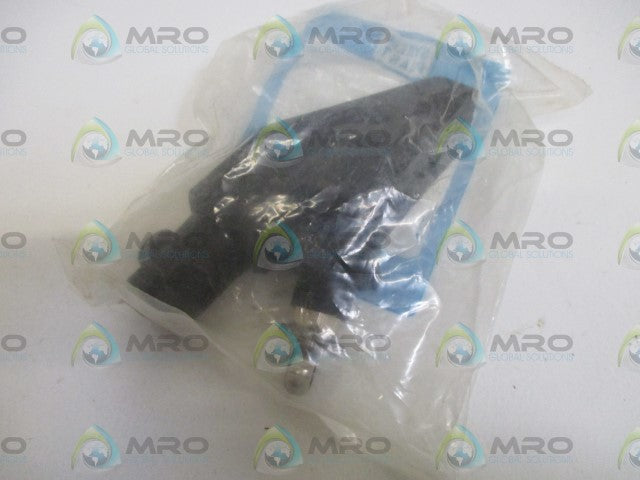 SYSTEM PLAST VG-202LTC-12 SWIVEL BRACKET ASSEMBLY *NEW IN FACTORY BAG*